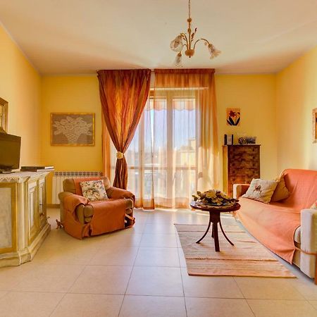 Shanty Home Лука Екстериор снимка