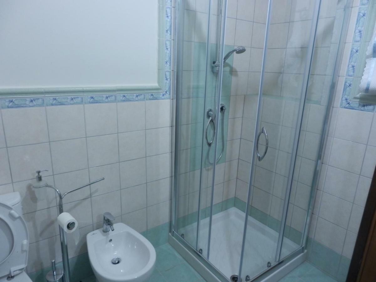 Shanty Home Лука Екстериор снимка